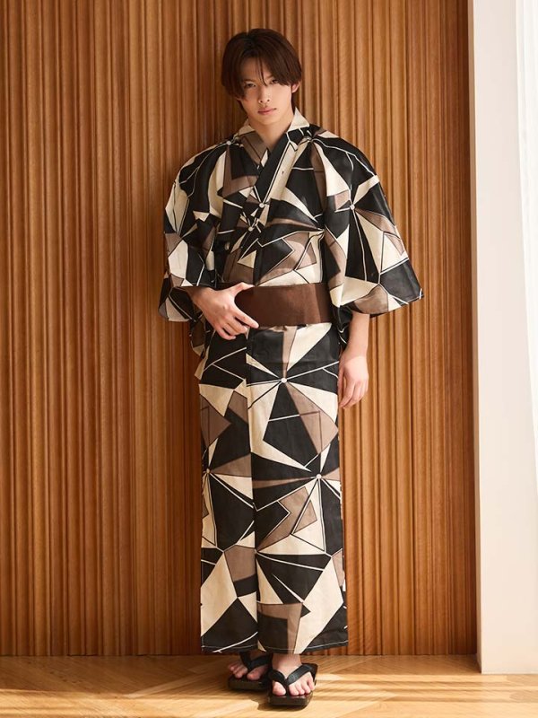 ベージュ地×ブラウン幾何学模様浴衣
