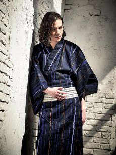 画像2: 【即日発送】【メンズ浴衣】ストライプ柄浴衣【浴衣・帯・下駄セット】[YMT] (2)