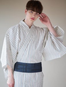 画像3: 【即日発送】【メンズ浴衣】白地にトリコロールカラーのストライプ紳士浴衣【浴衣・帯・下駄セット】[YMT] (3)