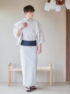 画像4: 【即日発送】【メンズ浴衣】白地にトリコロールカラーのストライプ紳士浴衣【浴衣・帯・下駄セット】[YMT] (4)