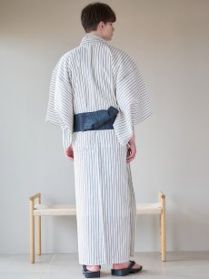 画像5: 【即日発送】【メンズ浴衣】白地にトリコロールカラーのストライプ紳士浴衣【浴衣・帯・下駄セット】[YMT] (5)