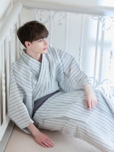 画像9: 【即日発送】【メンズ浴衣】清涼感あふれるしじら織ストライプ紳士浴衣【浴衣・帯・下駄セット】[YMT] (9)