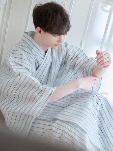 画像6: 【即日発送】【メンズ浴衣】清涼感あふれるしじら織ストライプ紳士浴衣【浴衣・帯・下駄セット】[YMT] (6)