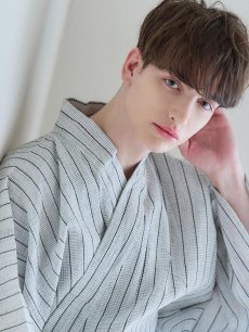 画像8: 【即日発送】【メンズ浴衣】清涼感あふれるしじら織ストライプ紳士浴衣【浴衣・帯・下駄セット】[YMT] (8)