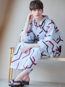 画像2: 【即日発送】【メンズ浴衣】白地に幾何学模様の紳士浴衣【浴衣・帯・下駄セット】 [YMT] (2)