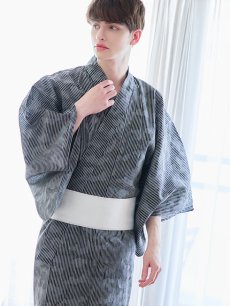 画像3: 【即日発送】【メンズ浴衣】黒地に迷彩柄ストライプ紳士浴衣【浴衣・帯・下駄セット】 [YMT] (3)