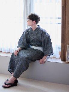 画像6: 【即日発送】【メンズ浴衣】黒地に迷彩柄ストライプ紳士浴衣【浴衣・帯・下駄セット】 [YMT] (6)