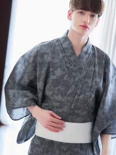 画像7: 【即日発送】【メンズ浴衣】黒地に迷彩柄ストライプ紳士浴衣【浴衣・帯・下駄セット】 [YMT] (7)