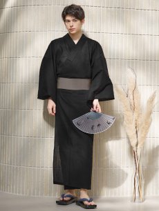 画像4: 【即日発送】【メンズ浴衣】しじら漆黒無地浴衣【浴衣・帯・下駄セット】 [YMT] (4)
