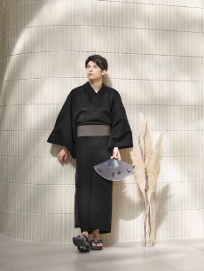 画像7: 【即日発送】【メンズ浴衣】しじら漆黒無地浴衣【浴衣・帯・下駄セット】 [YMT] (7)