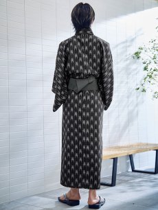 画像13: 【即日発送】【メンズ浴衣】ブラック矢羽線画紳士浴衣 [YMT] (13)