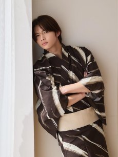 モデル：今井暖大　身長：173cm　着用サイズ：Lサイズ