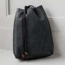 画像2: 【即日発送】【浴衣小物/メンズバッグ】絣模様信玄袋【1カラー】[OF04] (2)