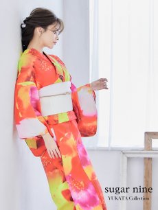 画像2: 【即日発送】【浴衣セール】【オリジナル浴衣】リアルフラワー橙色派手カワ浴衣セット【浴衣３点セット 浴衣/帯/下駄】[YMT] (2)