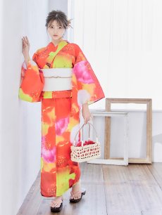 画像4: 【即日発送】【浴衣セール】【オリジナル浴衣】リアルフラワー橙色派手カワ浴衣セット【浴衣３点セット 浴衣/帯/下駄】[YMT] (4)