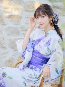 画像10: 【即日発送】白地に水彩牡丹のクラシック浴衣 【浴衣３点セット 浴衣/帯/下駄】 [YMT] (10)