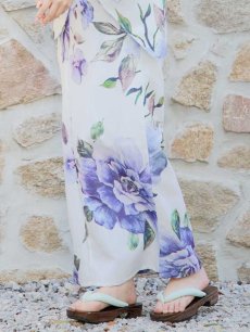 画像7: 【即日発送】白地に水彩牡丹のクラシック浴衣 【浴衣３点セット 浴衣/帯/下駄】 [YMT] (7)