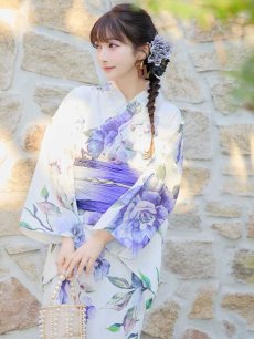 画像9: 【即日発送】白地に水彩牡丹のクラシック浴衣 【浴衣３点セット 浴衣/帯/下駄】 [YMT] (9)
