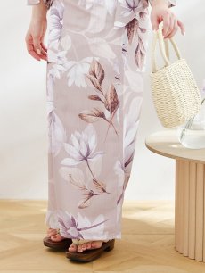 画像17: 【即日発送】【浴衣】ホワイトフラワーブラウン浴衣 【浴衣３点セット 浴衣/帯/下駄】 [YMT] (17)