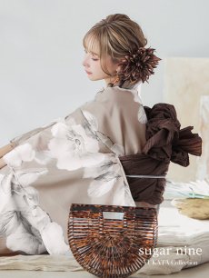 画像1: 【即日発送】【浴衣】ベージュ地にアネモネの大人花浴衣 【浴衣3点セット 浴衣/帯/下駄】 [YMT] (1)