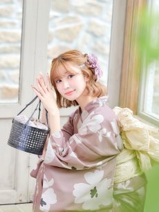 画像12: 【浴衣セール！】【即日発送】 ブラウン地xシルエットフラワー 牡丹柄【浴衣３点セット 浴衣/帯/下駄】 [YMT] (12)