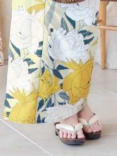 画像7: 【即日発送】レトロモダン牡丹浴衣 【浴衣3点セット 浴衣/帯/下駄】 [YMT] (7)