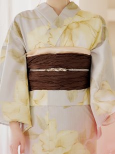 画像19: 【即日発送】【浴衣セール】グレージュ×イエローフラワー浴衣 【浴衣3点セット 浴衣/帯/下駄】 [YMT] (19)