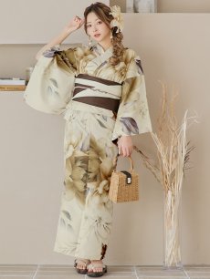 画像4: 【即日発送！】ブラウンベージュクラシックフラワー浴衣 【浴衣3点セット 浴衣/帯/下駄】 [YMT] (4)
