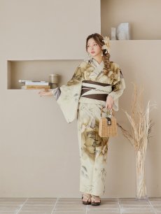 画像6: 【即日発送！】ブラウンベージュクラシックフラワー浴衣 【浴衣3点セット 浴衣/帯/下駄】 [YMT] (6)