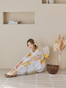 画像6: 【即日発送】アンニュイイエローフラワー浴衣 【浴衣3点セット 浴衣/帯/下駄】 [YMT] (6)