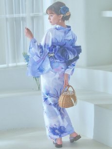 画像2: 【即日発送】水彩フラワーブルー浴衣 【浴衣3点セット 浴衣/帯/下駄】 [YMT] (2)