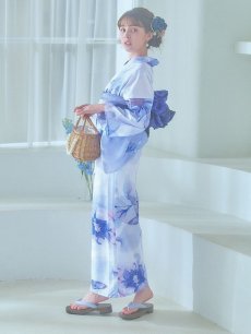 画像4: 【即日発送】水彩フラワーブルー浴衣 【浴衣3点セット 浴衣/帯/下駄】 [YMT] (4)