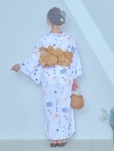 画像20: 【浴衣セール！】【即日発送】ニュアンスフローラル浴衣 【浴衣3点セット 浴衣/帯/下駄】 [YMT] (20)
