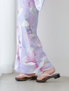 画像19: 【即日発送】【Riuコラボ】パープル地に咲く百合浴衣 【浴衣3点セット 浴衣/帯/下駄】 [YMT] (19)