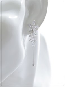 画像5: 【ピアス】フラワードロップビジューロングピアス【Fサイズ/2カラー】[OF02] (5)