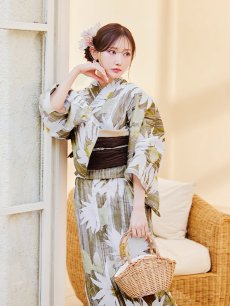 モデル：菅野結以　身長：163cm　着用サイズ：Fサイズ