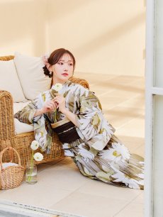 モデル：菅野結以　身長：163cm　着用サイズ：Fサイズ