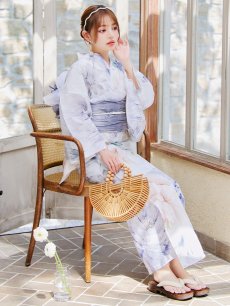 画像2: 【即日発送】クラシカルフラワーブーケ浴衣 【浴衣3点セット 浴衣/帯/下駄】 [YMT] (2)