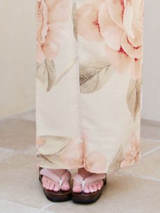 画像17: 【即日発送】ピンクベージュ牡丹浴衣【浴衣３点セット 浴衣/帯/下駄】 [YMT] (17)