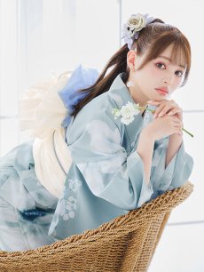 画像2: 【即日発送】ブルーホワイトフラワー柄浴衣 【浴衣3点セット 浴衣/帯/下駄】 [YMT] (2)