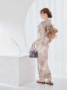 モデル：ちぃぽぽ　身長158cm　着用サイズ：Fサイズ