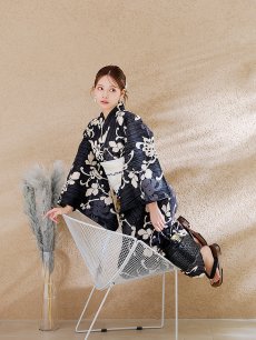 画像12: 【販売期間終了のため下げます】【即日発送】【sweet7月号掲載】大正ロマン×和モダン水彩牡丹浴衣 【浴衣3点セット 浴衣/帯/下駄】 [OF04] (12)