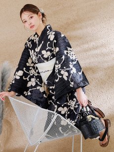 画像2: 【販売期間終了のため下げます】【即日発送】【sweet7月号掲載】大正ロマン×和モダン水彩牡丹浴衣 【浴衣3点セット 浴衣/帯/下駄】 [OF04] (2)