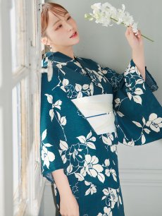 画像2: 【即日発送】藍色椿桜柄浴衣 【浴衣3点セット 浴衣/帯/下駄】 [YMT] (2)