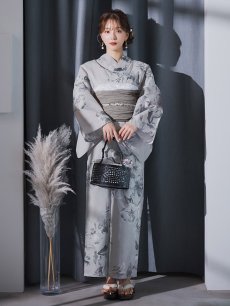 画像5: 【即日発送】クラシカルフラワー大人モード浴衣 【浴衣3点セット 浴衣/帯/下駄】 [YMT] (5)