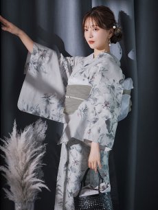 画像9: 【即日発送】クラシカルフラワー大人モード浴衣 【浴衣3点セット 浴衣/帯/下駄】 [YMT] (9)