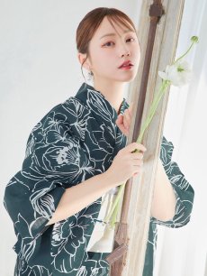 モデル：橋本甜歌　身長163cm　着用サイズ：Fサイズ