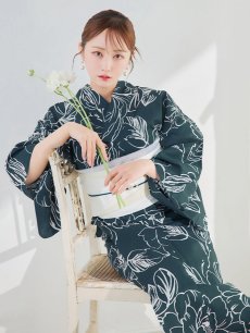 モデル：橋本甜歌　身長163cm　着用サイズ：Fサイズ