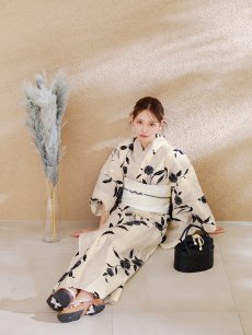 モデル：PyunA.(ぴょな)　身長160cm　着用サイズ：Fサイズ