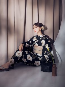 画像9: 【即日発送】ピオニーブラック花柄浴衣 【浴衣3点セット 浴衣/帯/下駄】 [YMT] (9)